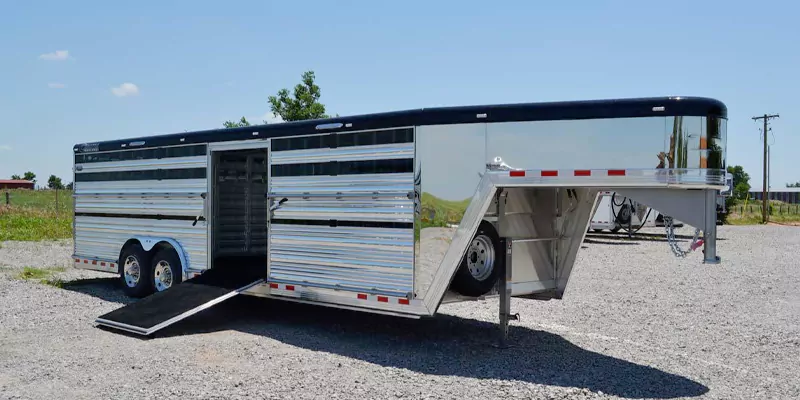 Livestock trailer